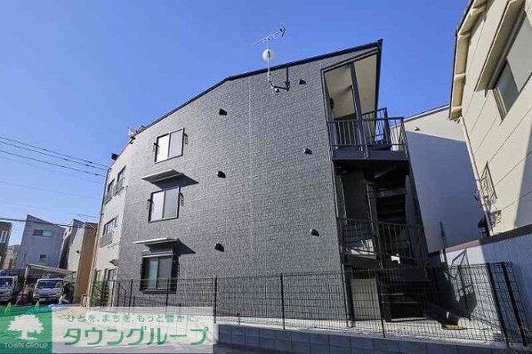 Well-being北千住の物件外観写真